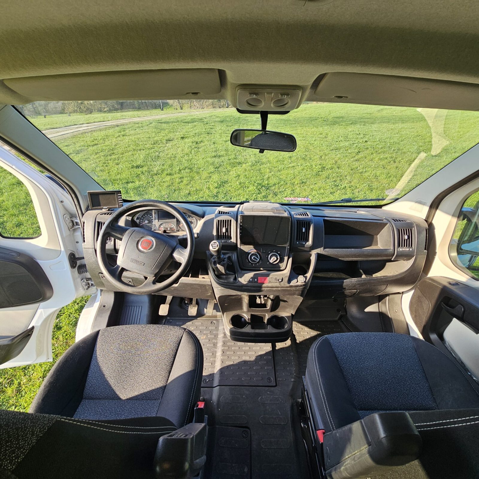 Showroom Cockpit