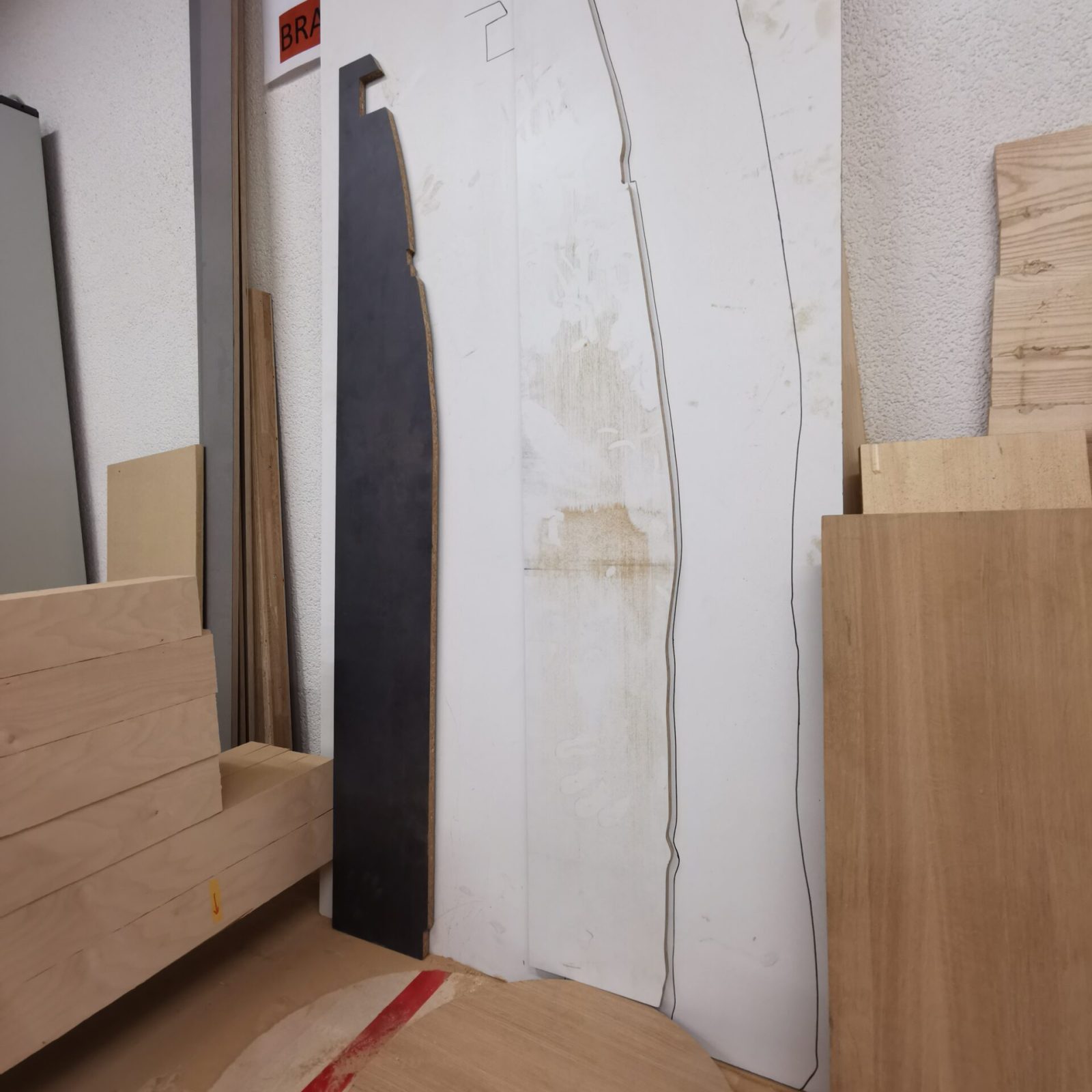 Showroom Schablone Regalseiten