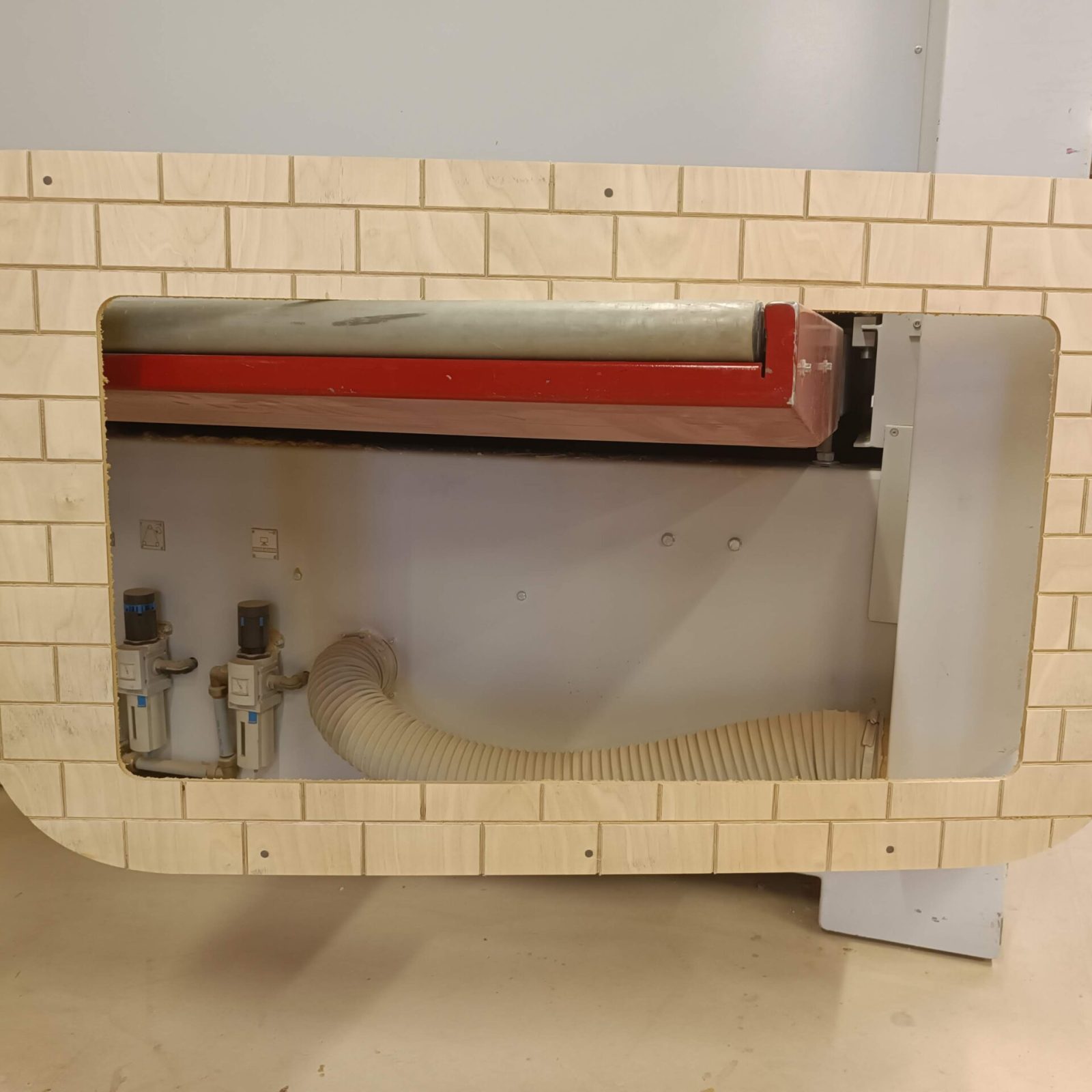 Showroom Abdeckung Fenster Fräsen