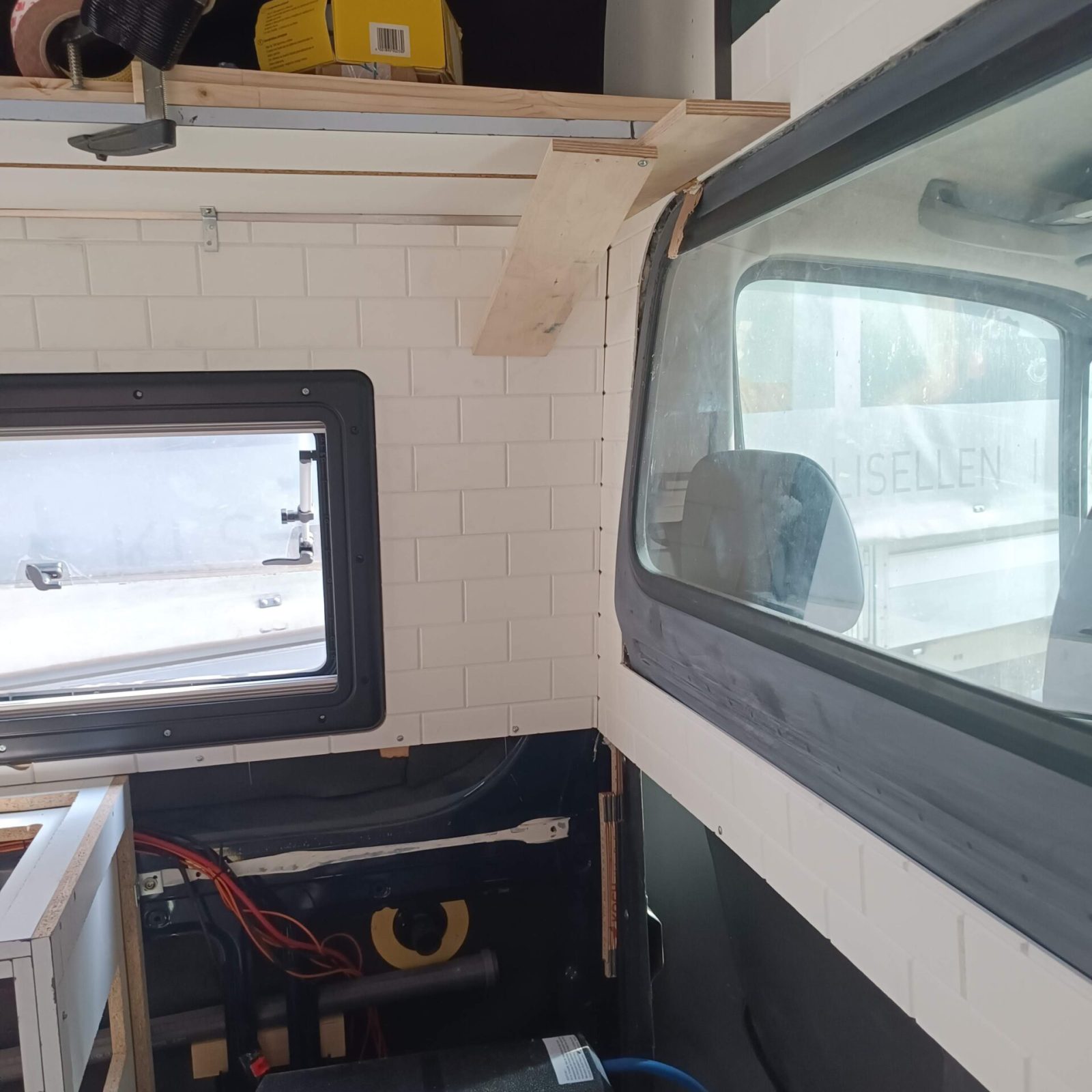 Showroom Montage Stanheizung/Warmwasserboiler